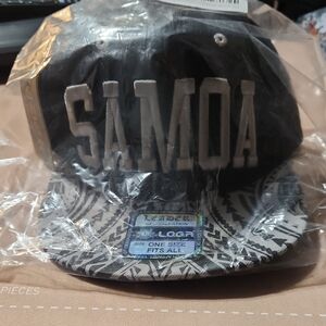 LOGO by Lori Goldstein Black and White Geometric Hat